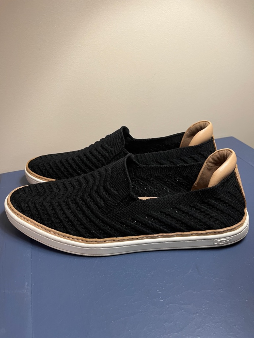 UGG womens Black Knit Slip-On Sneakers with Tan Accents